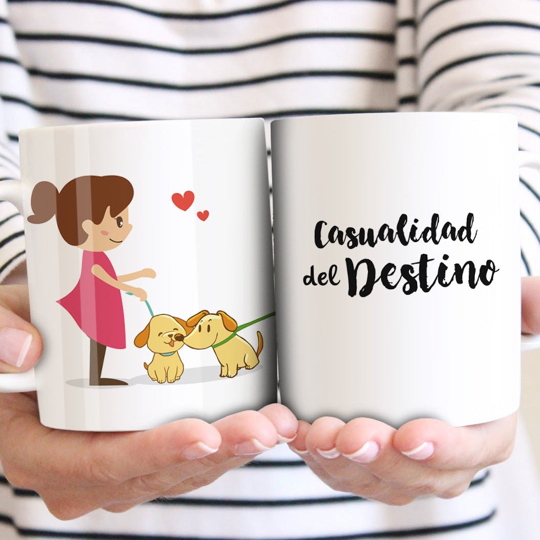 2 tazas "El amor es una casualidad del destino"