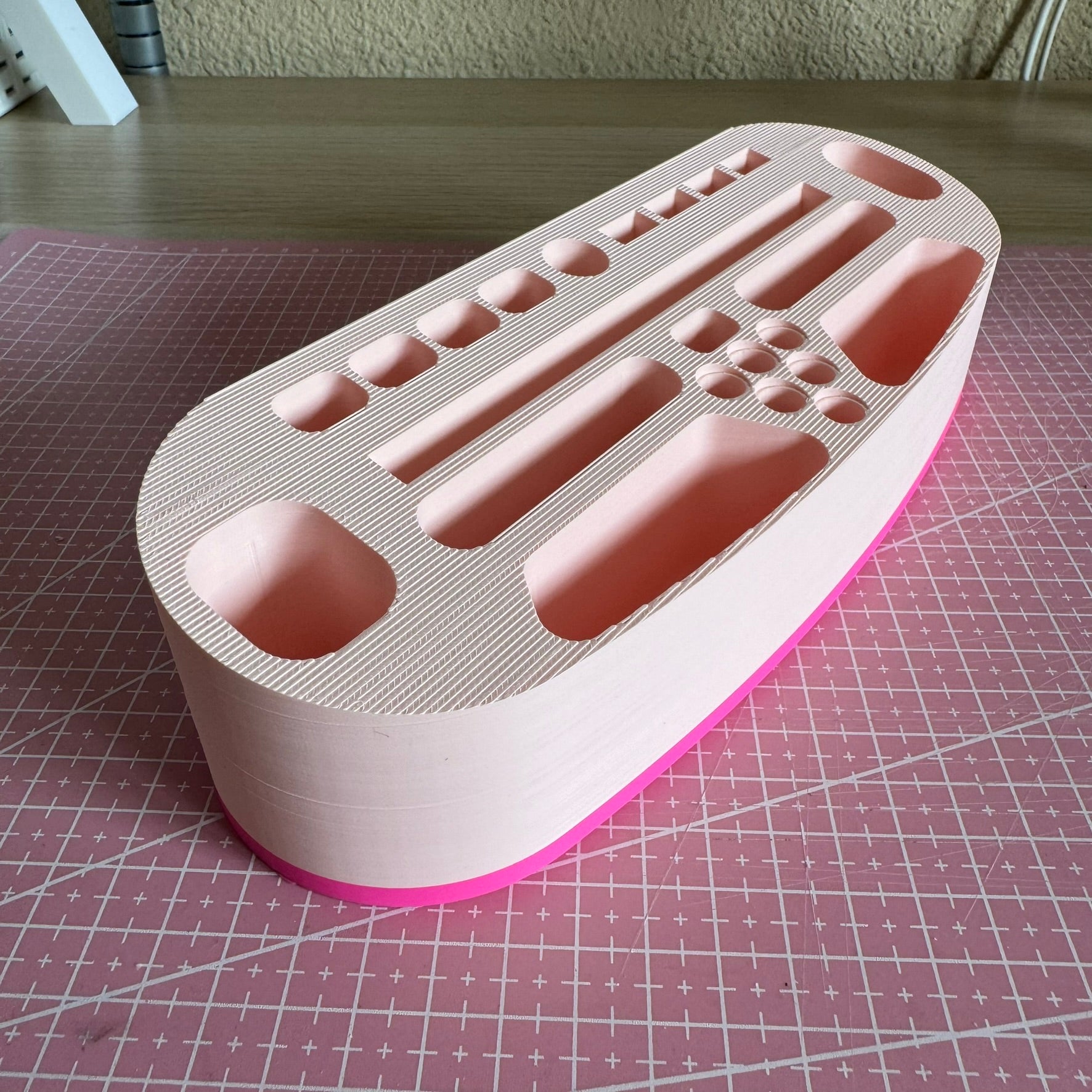 Organizador de escritorio para herramientas Cricut