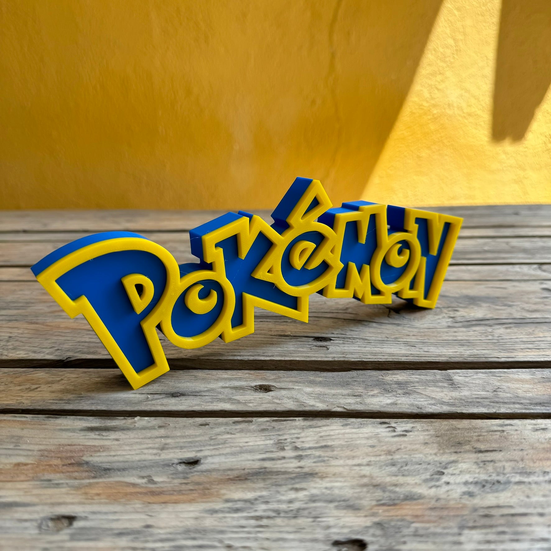 Cartel 3D Pokémon borde amarillo Original / Personalizado